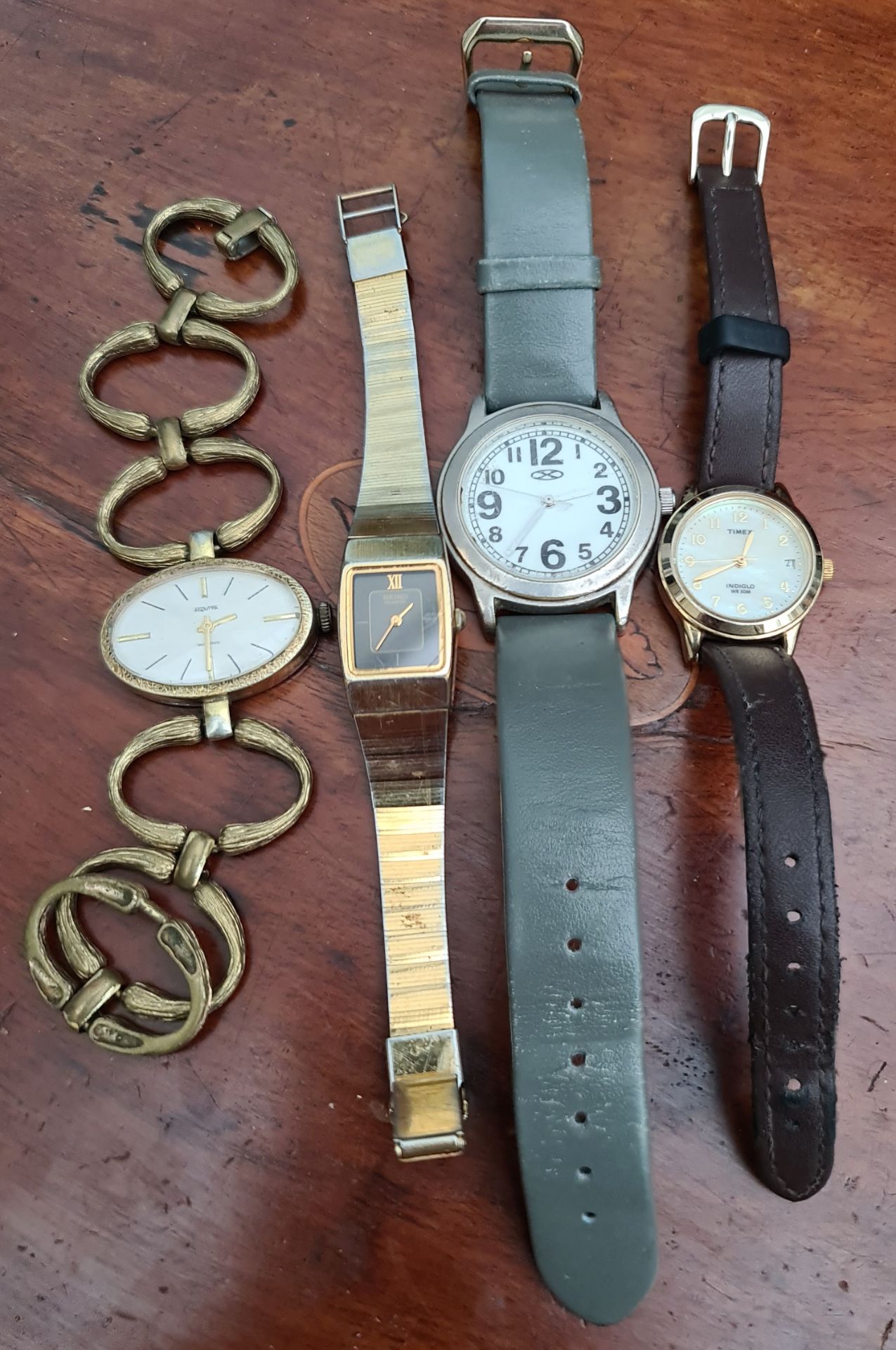 Parcel of 4 Collectable Watches Includes Times, Seiko, Provita