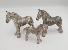 Vintage 3 x Cast Metal Horses Longest is 4 inches long