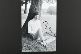 RAY DAVIES Original signature