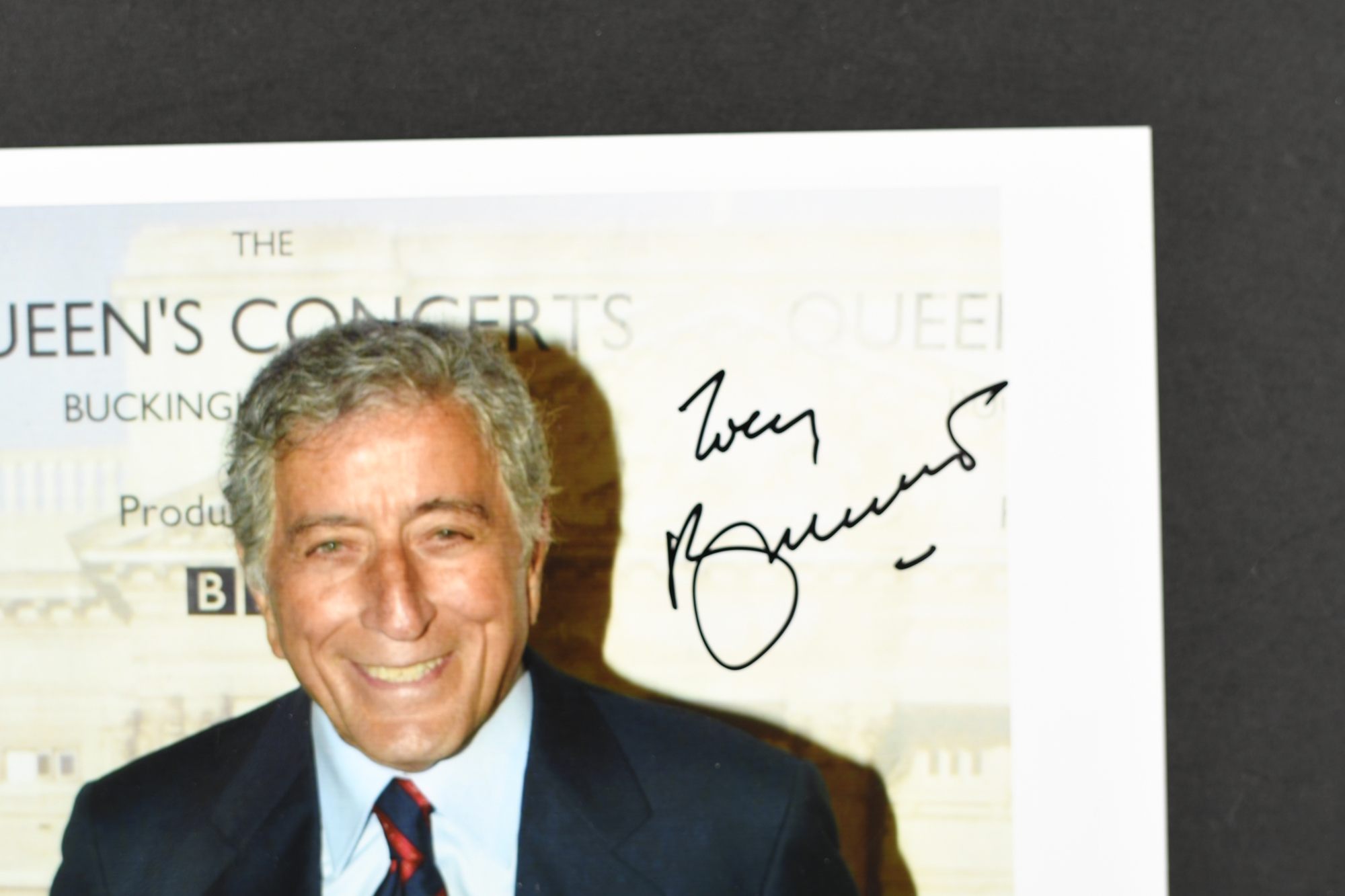 TONY BENNETT Original signature - Image 2 of 2