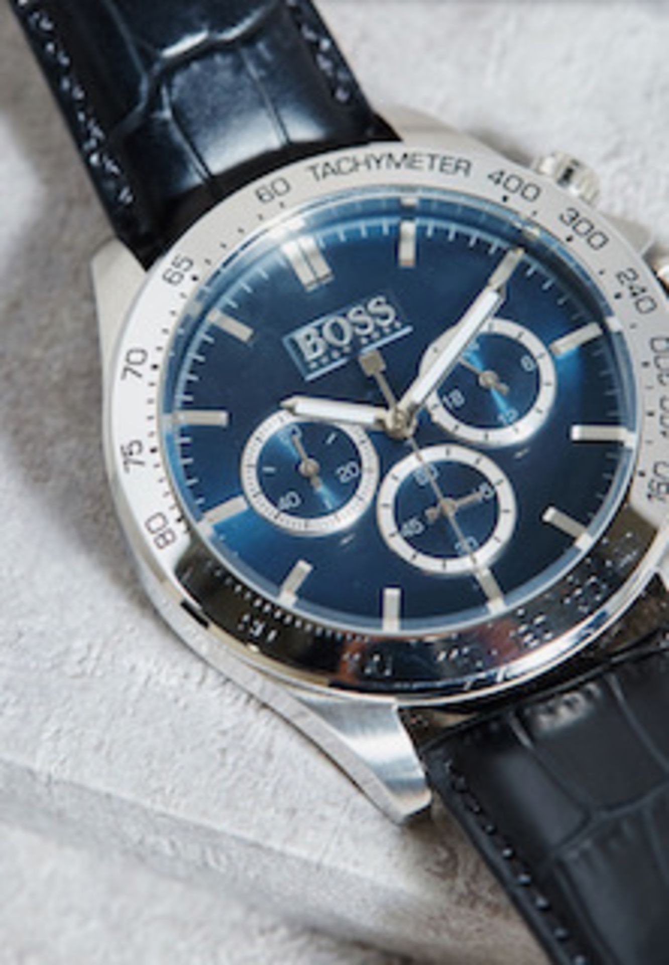 Hugo Boss 1513176 Men's Ikon Blue Dial Black Leather Strap Chronograph Watch - Image 5 of 5
