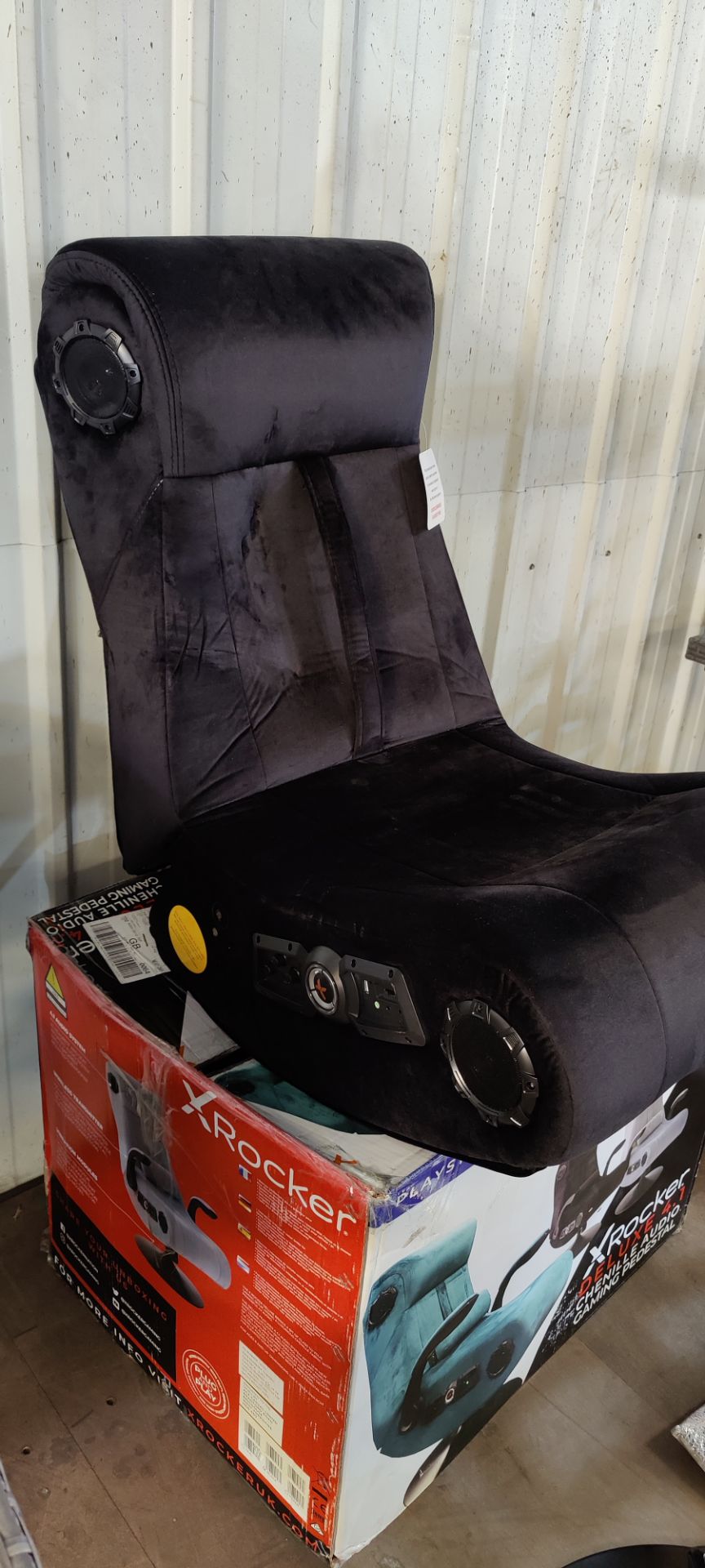 (P2) X-Rocker Deluxe 4.1 Chenille Audio Gaming Pedestal Chair RRP £229. Unit Appears Complete. It - Image 4 of 5