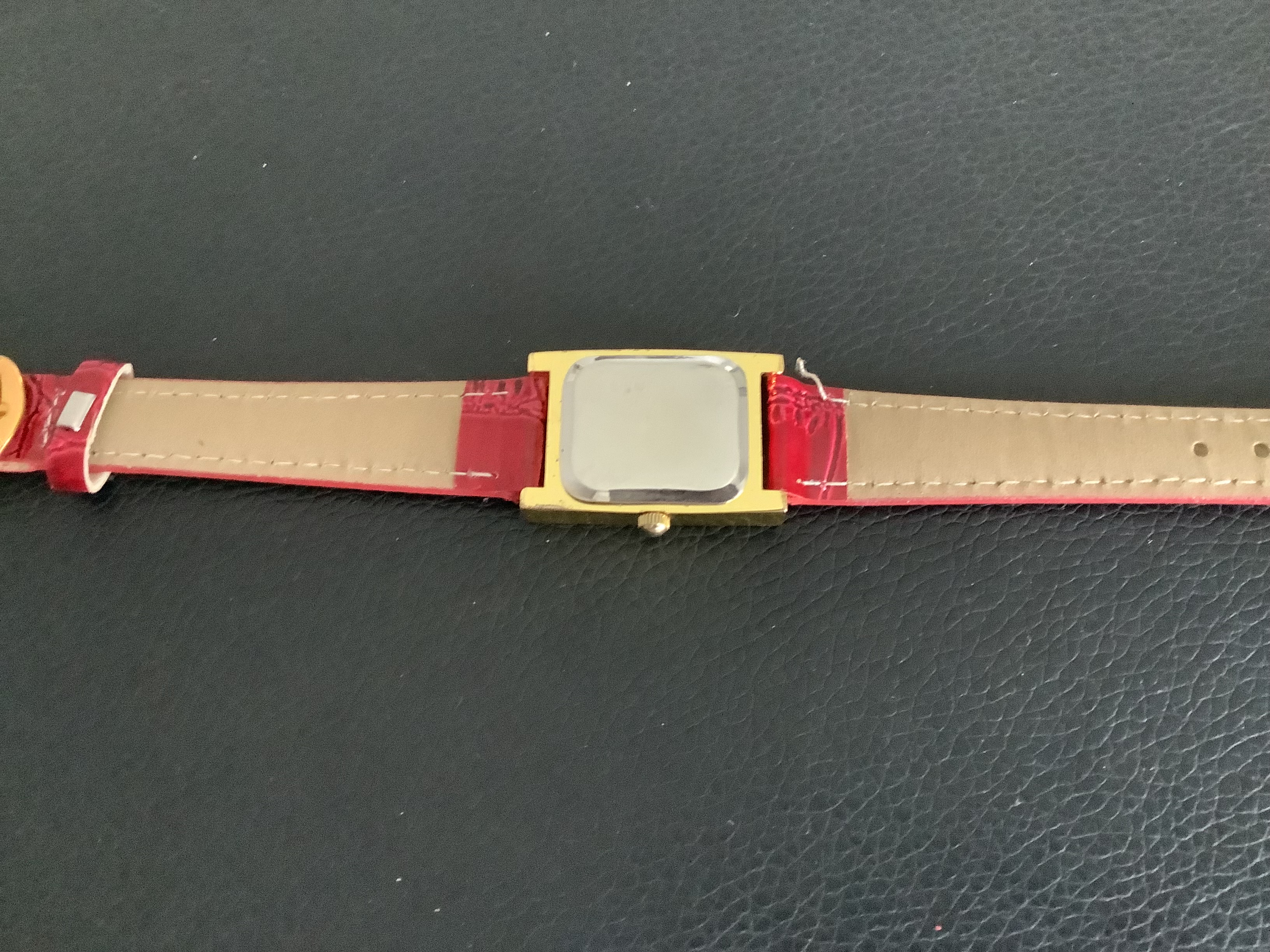 Lovely Gold Plated Gabriella Vicenza Ladies wristwatch with Red Leather Strap (GS 175) - Image 3 of 5