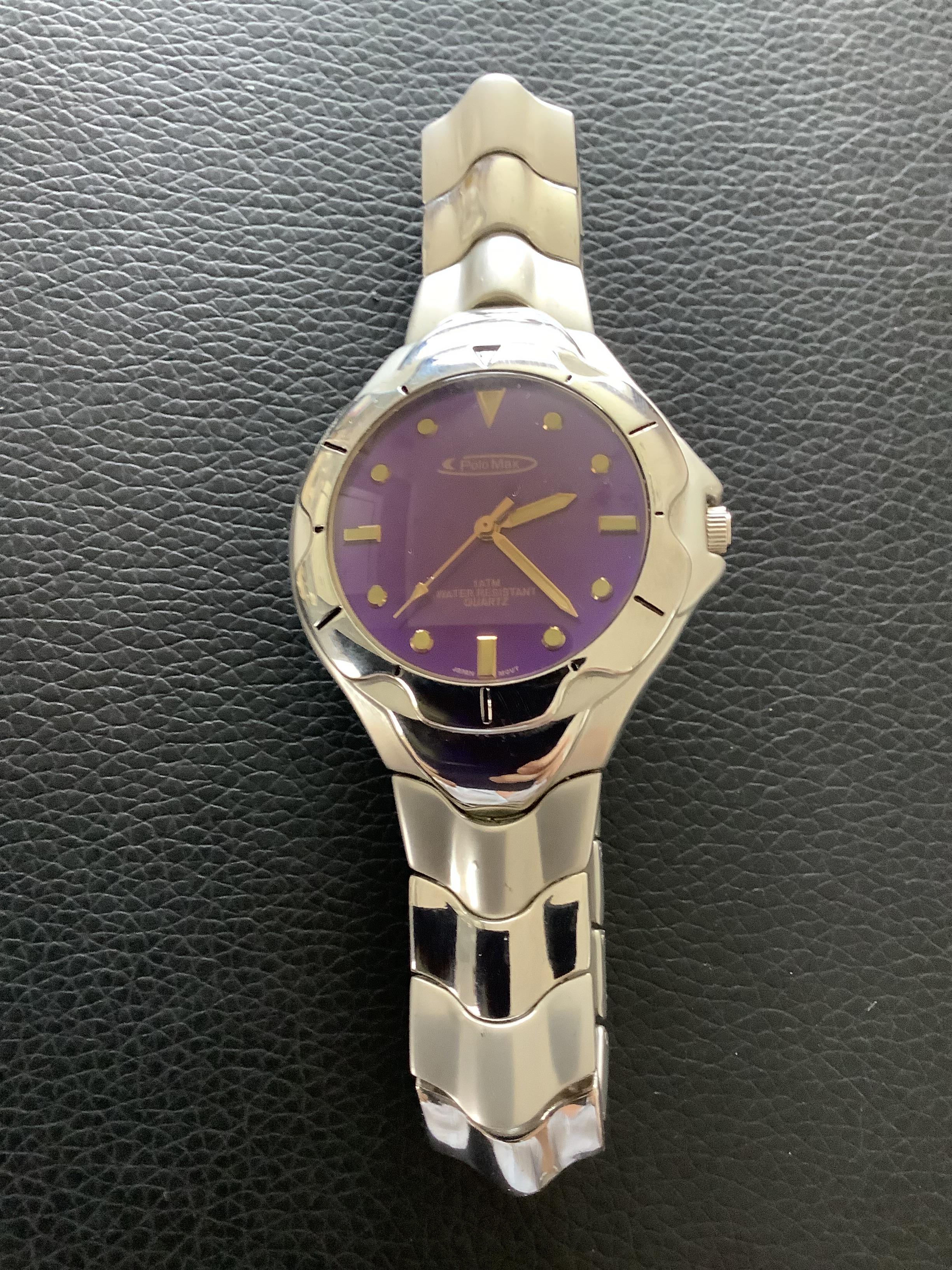 Polo Max Unisex as new wristwatch with mirror effect face (GS 145) Here is a truly beautiful