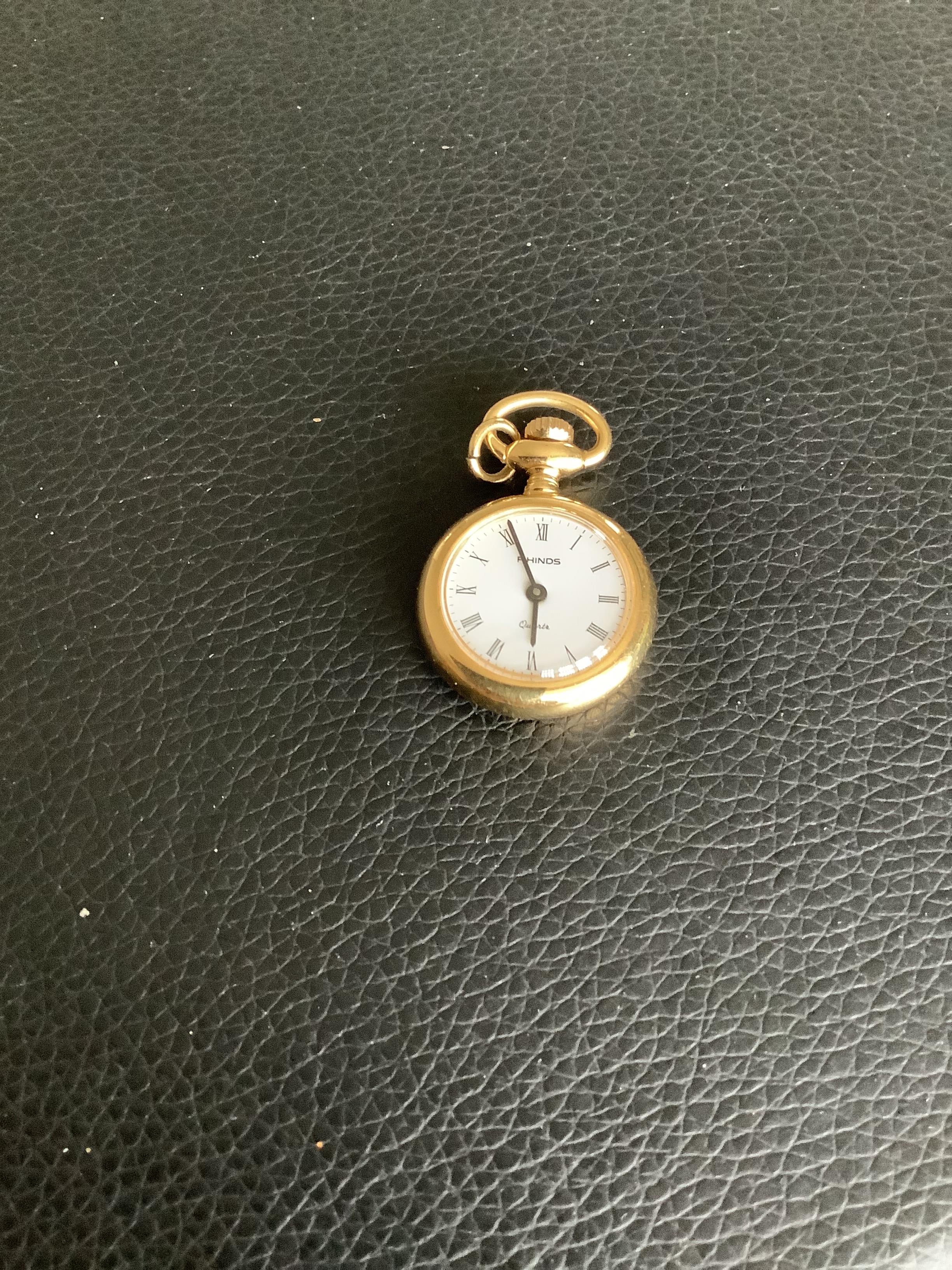 Gorgeous Gold Plated F Hinds Quartz Fob Watch (GS 182) Gorgeous little Gold Plated F Hinds - Image 3 of 5