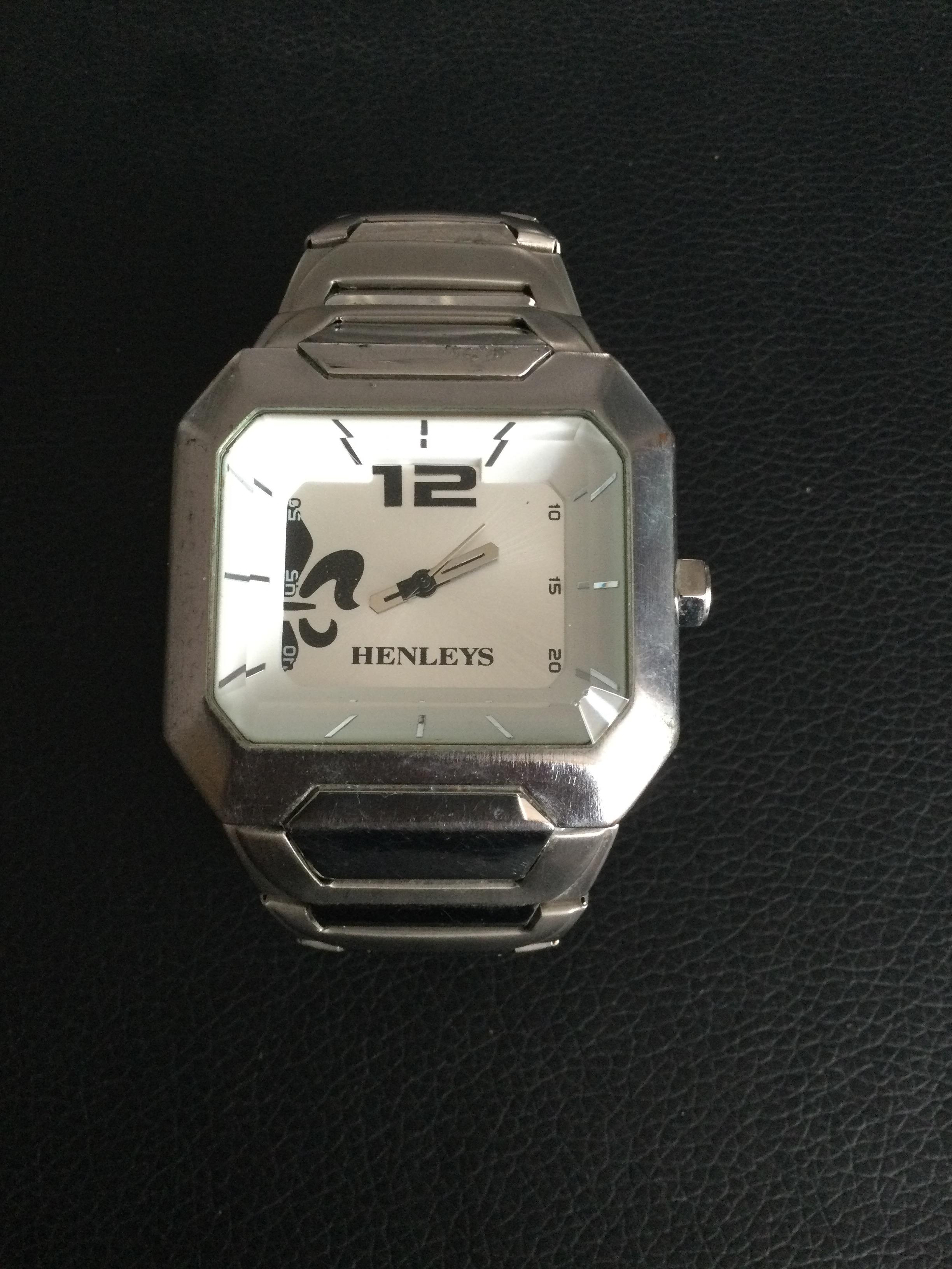 Henley Gents Wristwatch (GS42) A large Gents Henley's Wristwatch in Excellent Condition. The - Image 4 of 5