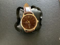 Gorgeous Unisex Quartz Wristwatch (GS193) This is a gorgeous looking Quartz Wristwatch, suitable for