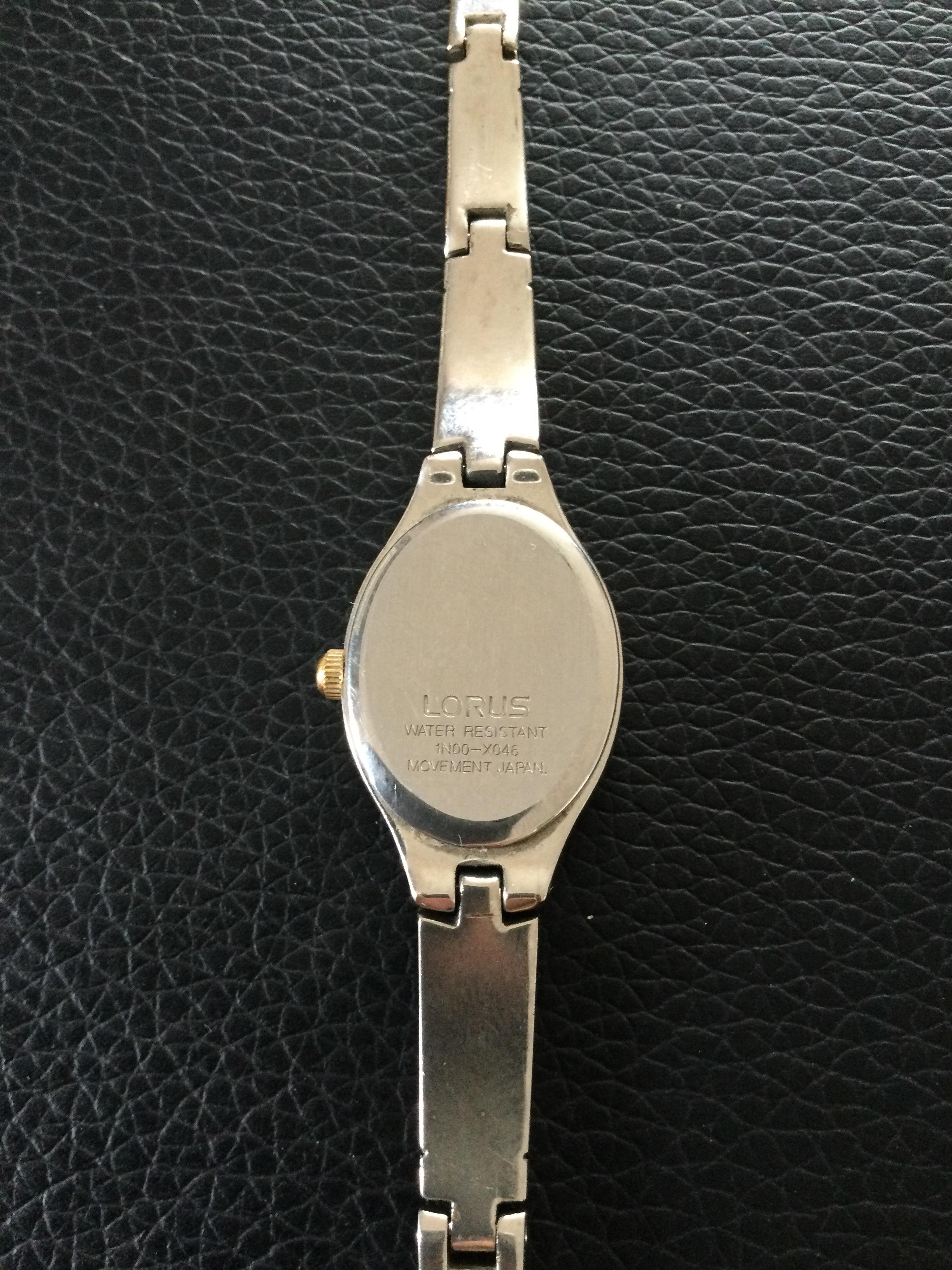 Elegant Lorus Ladies Quartz Wristwatch with Gold Plated Hands (GS 120) A lovely and elegant - Image 3 of 4