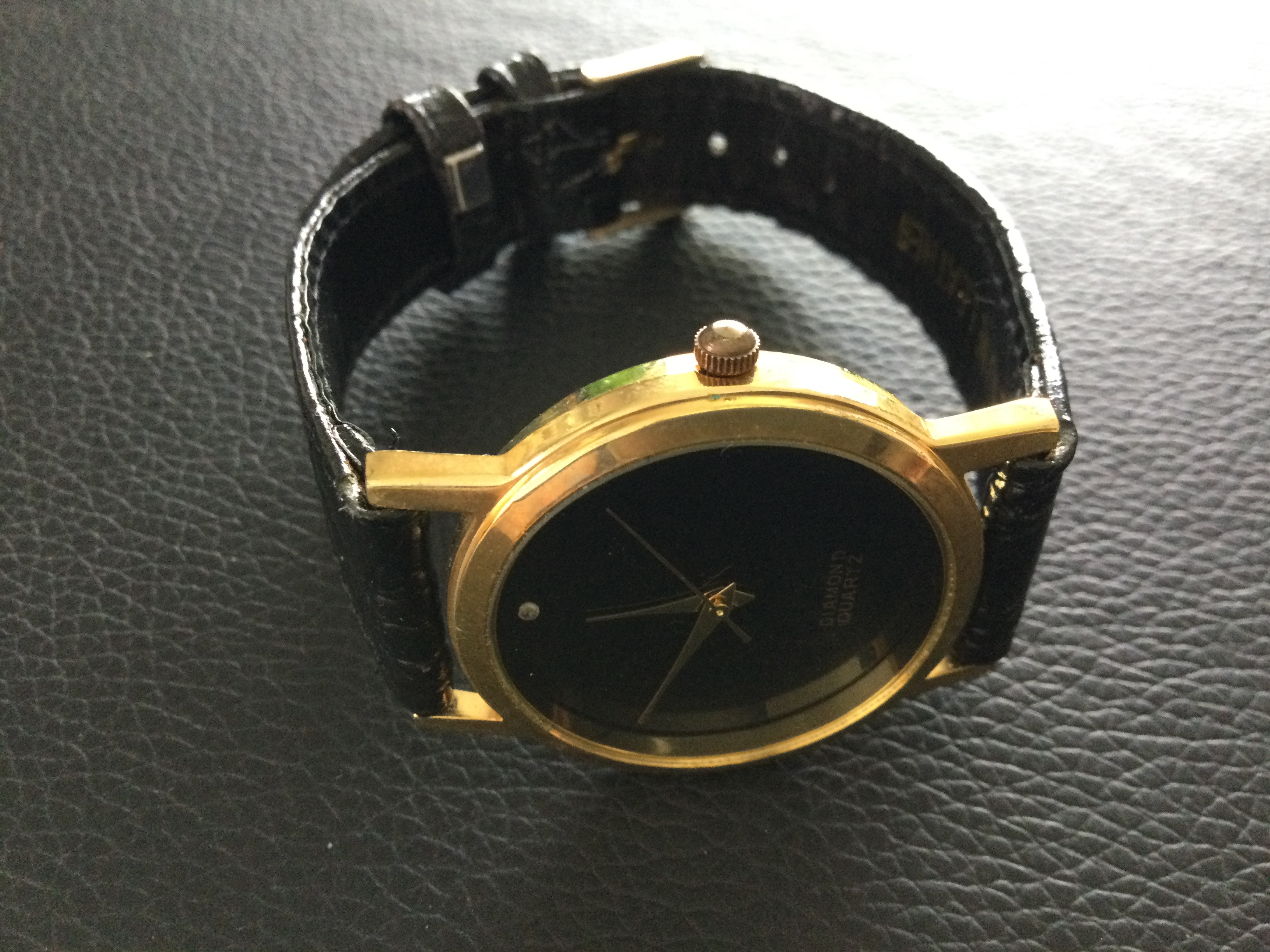 Quartz Unisex Wristwatch With Genuine Diamond (GS48) This is a beautiful little Diamond Quartz - Image 4 of 5