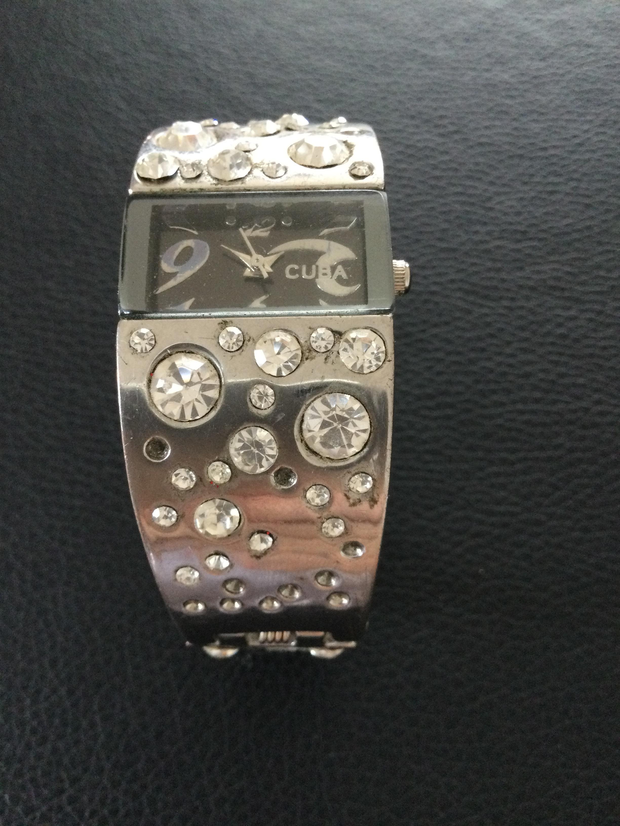Cuba Ladies Diamante Wristwatch with Spring Adjusted Bracelet (GS 123) This is a Spring Adjusted - Image 2 of 5