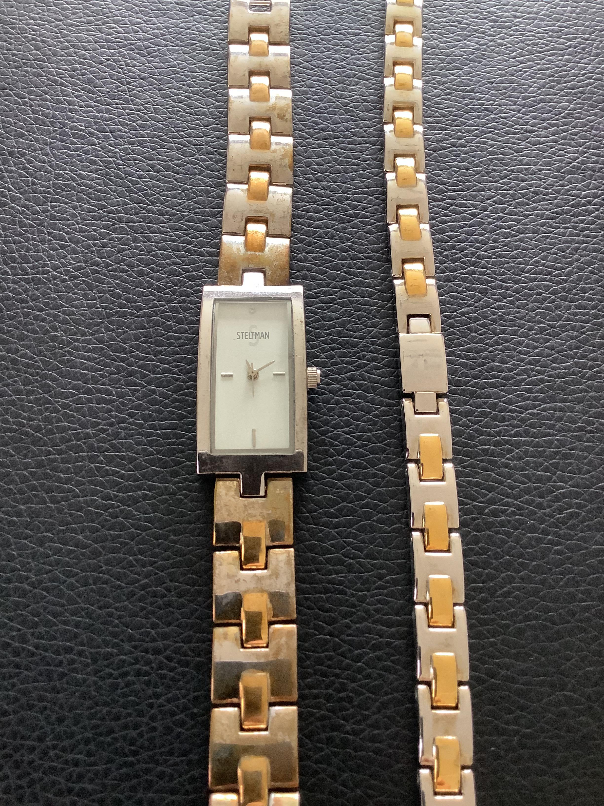 Steltman 'Old Stock' Ladies Gold Plated Wristwatch & Matching Bracelet (GS 169) Here is a