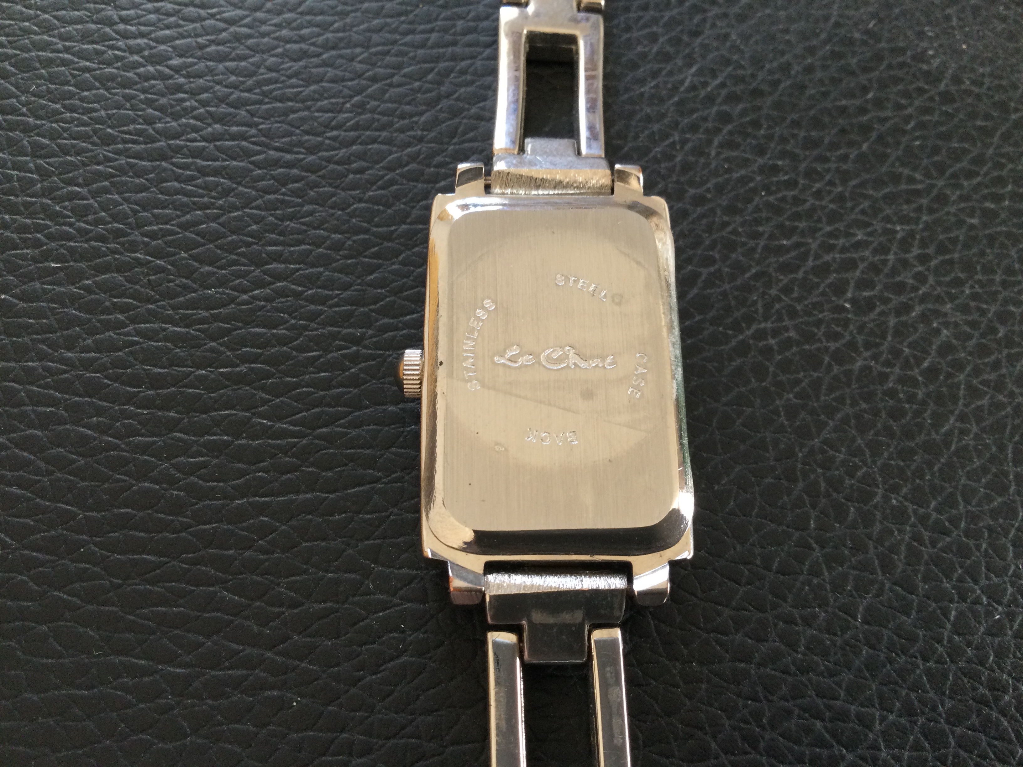 Le Chat Quartz Ladies Wristwatch (GS16) A really nice little Le Chat Quartz Ladies wristwatch. - Image 5 of 5