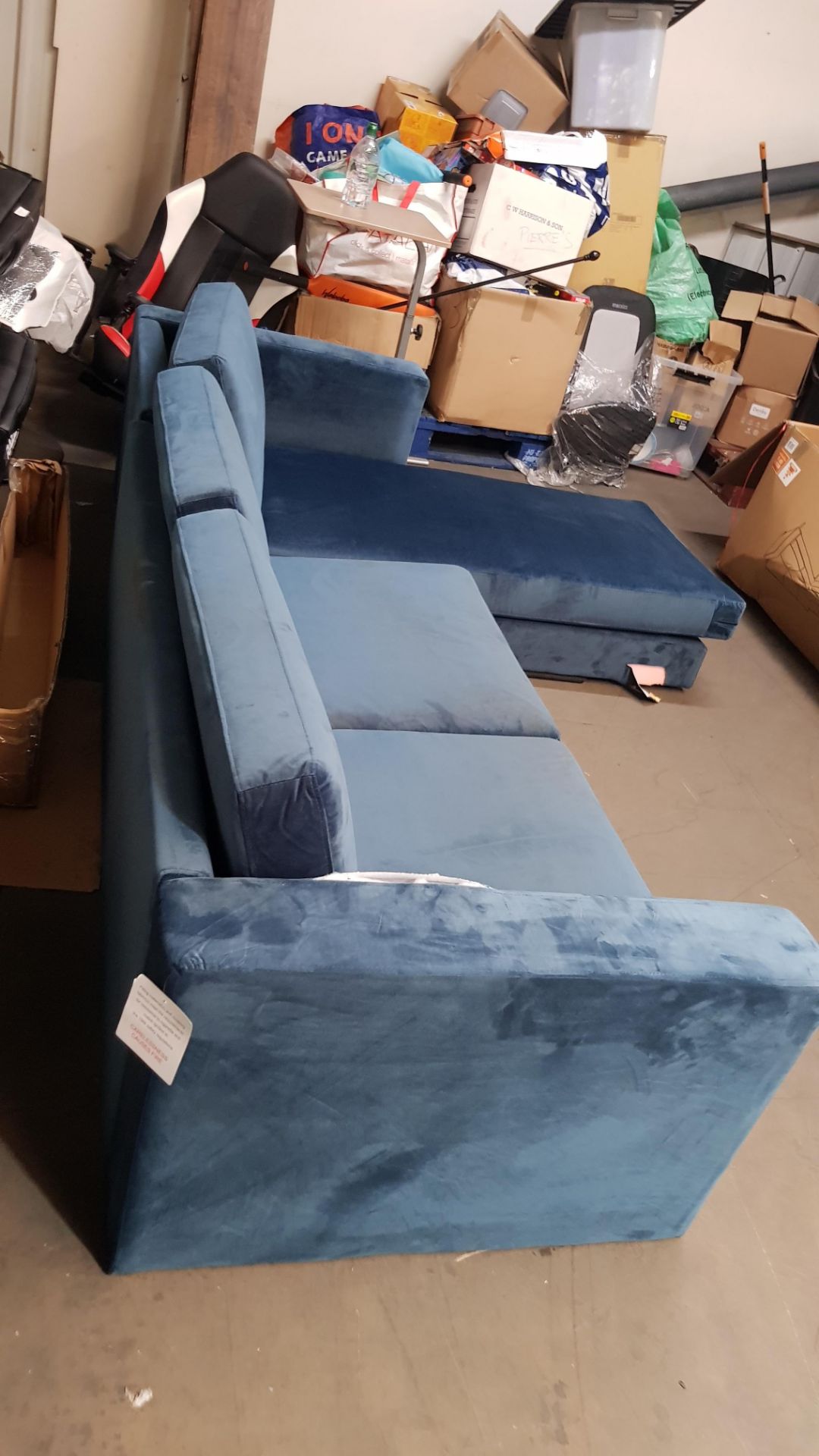 (P5) 1x Donna Deco Right Hand Corner Sofa Blue RRP £600. Unit Is Clean & Unused With 2x Unopened Fe - Image 3 of 9