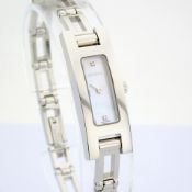 Gucci / 3900L / Mother Of Pearl & Diamond Dial - Lady's Steel Wrist Watch