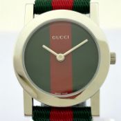 Gucci / 5200L - Lady's Steel Wrist Watch