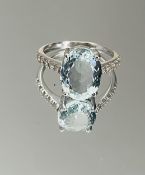 Beautiful Natural Aquamarine 3.05 Ct With Natural Diamonds & 18k White Gold