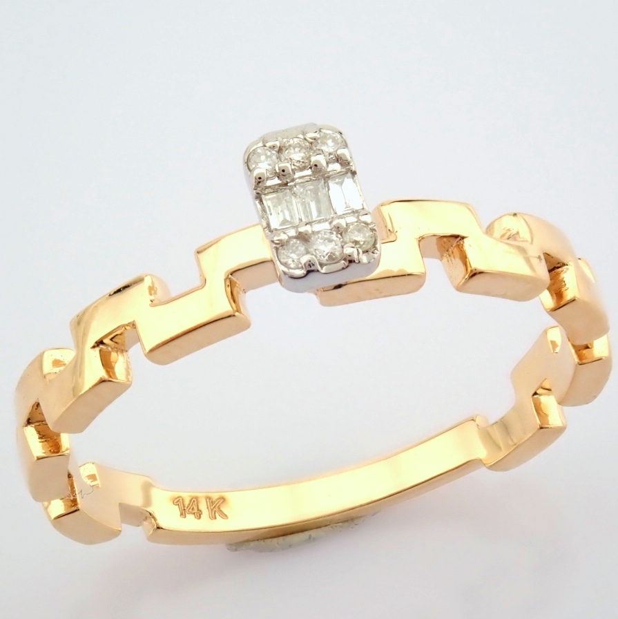 Certificated 14K Rose/Pink Gold Diamond Ring
