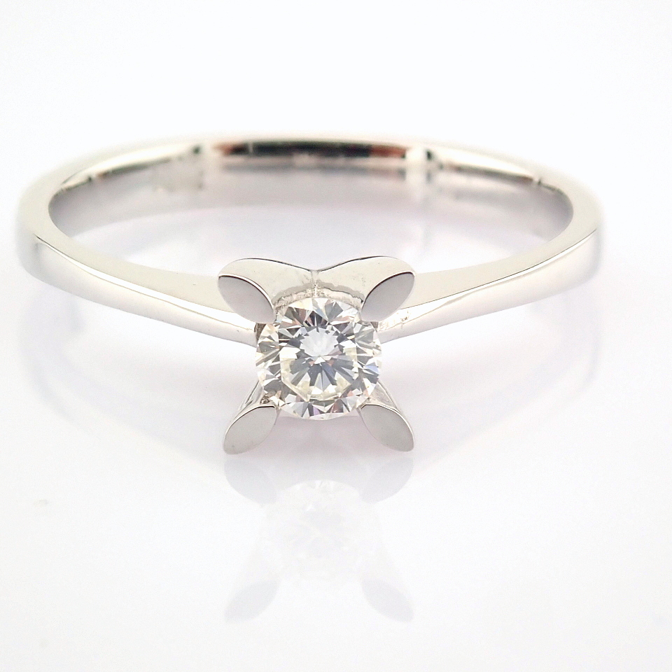 Certificated 14K White Gold Diamond Ring - Image 4 of 8