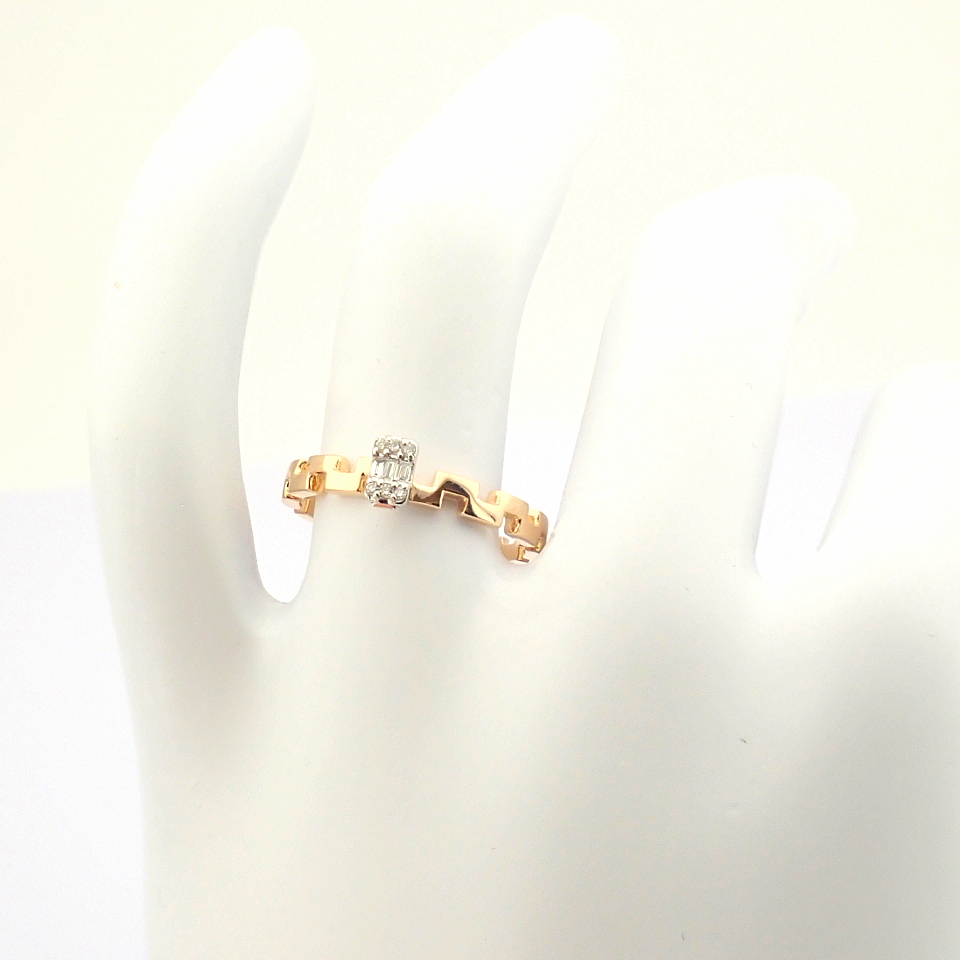 Certificated 14K Rose/Pink Gold Diamond Ring - Image 5 of 9