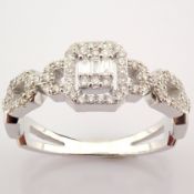 Certificated 14K White Gold Diamond Ring