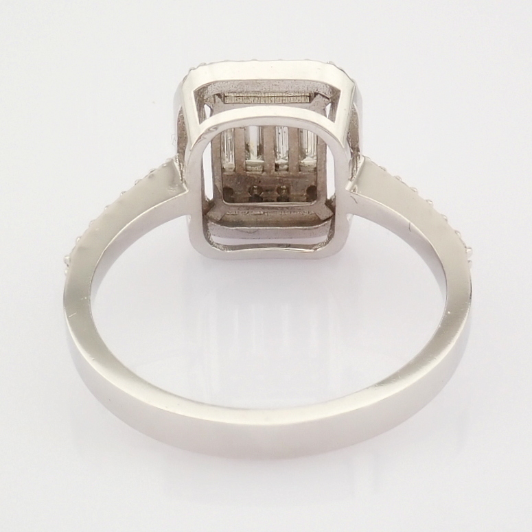 IDL Certificated 14K White Gold Baguette Diamond & Diamond Ring (Total 1.3 ct Stone) - Image 6 of 6