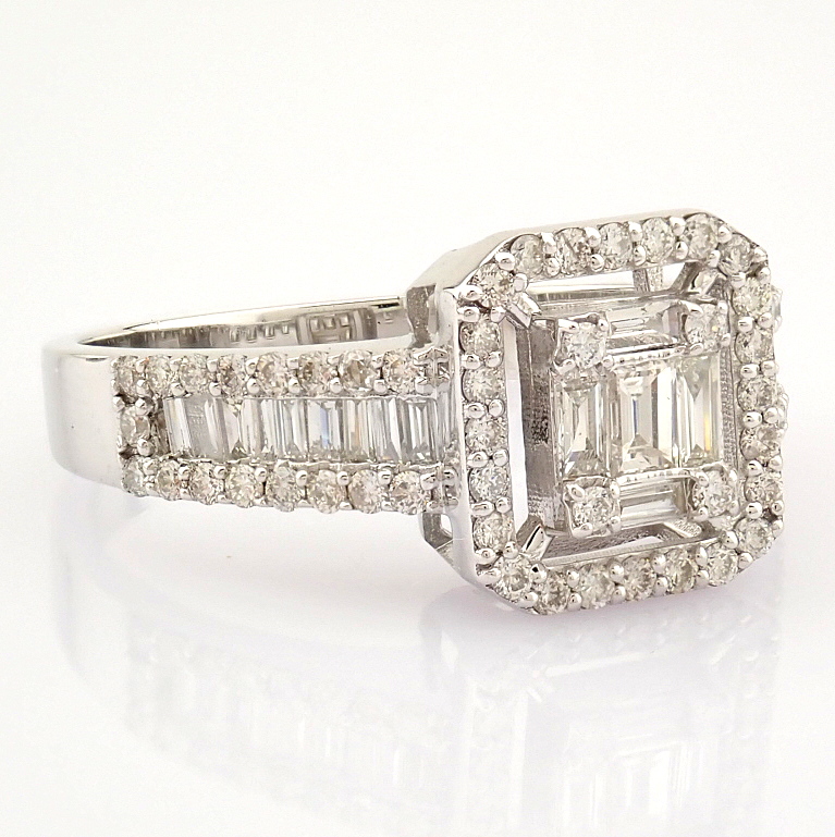 IDL Certificated 14K White Gold Baguette Diamond & Diamond Ring (Total 0.76 ct Stone) - Image 6 of 8