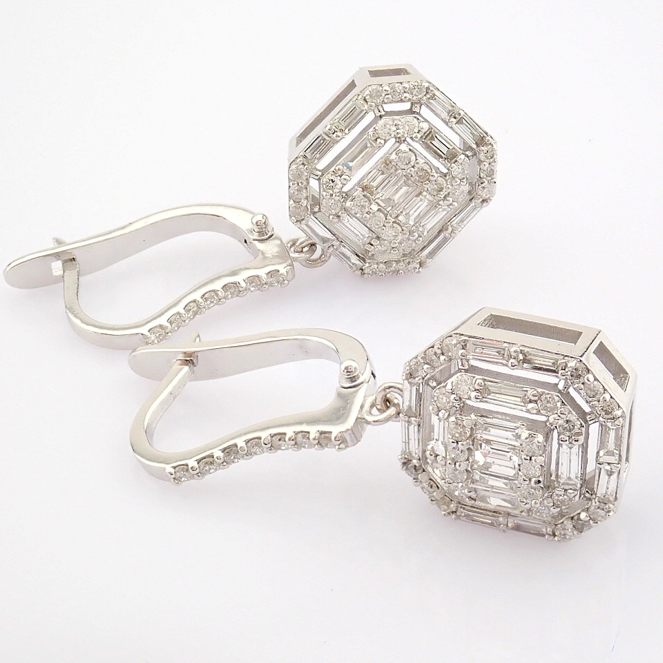 IDL Certificated 14K White Gold Diamond Earring (Total 0.93 ct Stone) - Image 6 of 12
