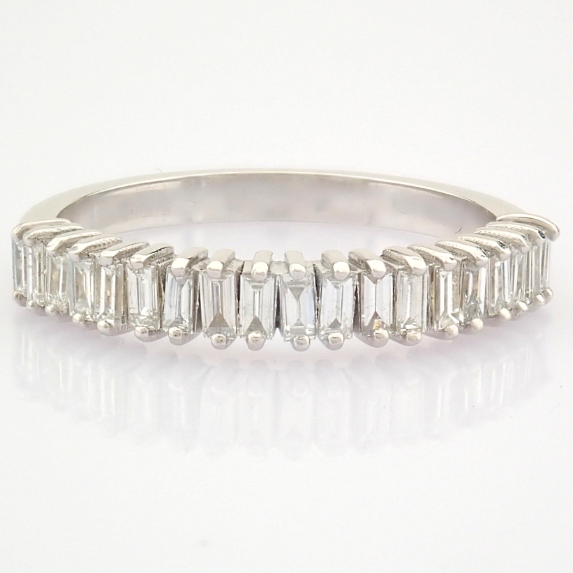 IDL Certificated 14K White Gold Baguette Diamond Ring (Total 0.43 ct Stone) - Image 5 of 8