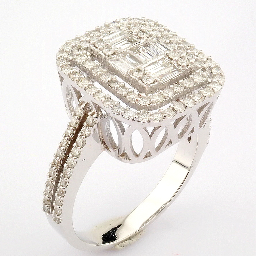 IDL Certificated 14K White Gold Diamond Ring (Total 0.64 ct Stone) - Image 3 of 8