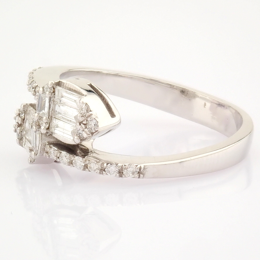 IDL Certificated 14K White Gold Diamond Ring (Total 0.34 ct Stone) - Image 8 of 11