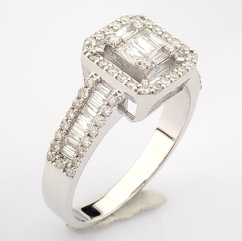 IDL Certificated 14K White Gold Baguette Diamond & Diamond Ring (Total 0.76 ct Stone) - Image 3 of 8