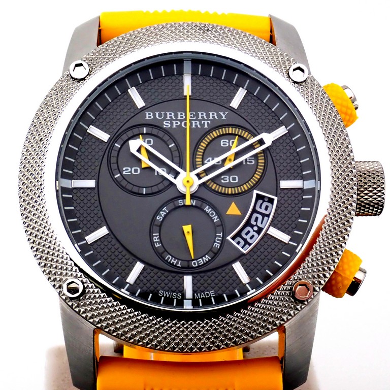 Burberry / Sport - Gentlmen's Steel Wrist Watch