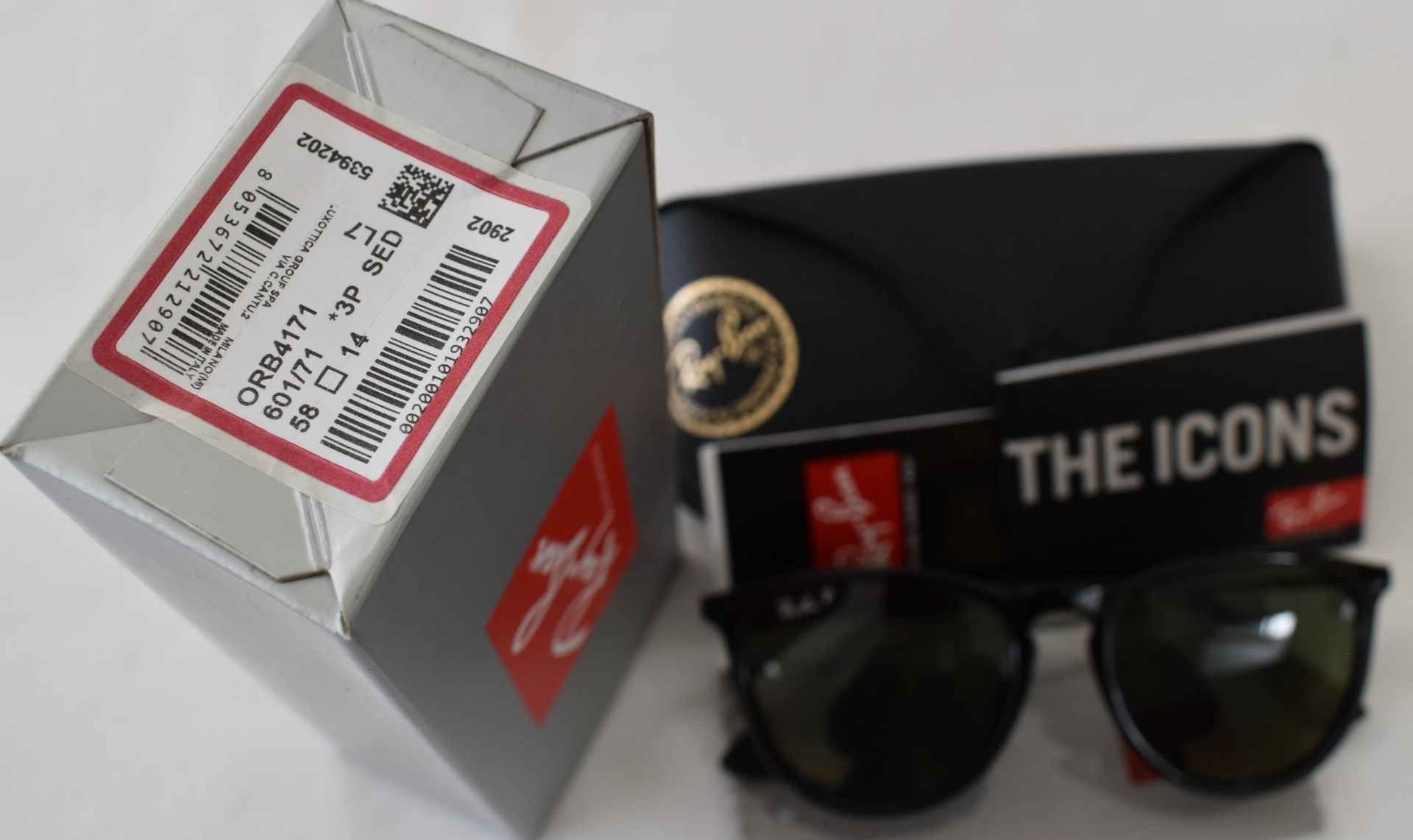 Ray Ban Sunglasses ORB4171 601/71 *3P - Image 2 of 2