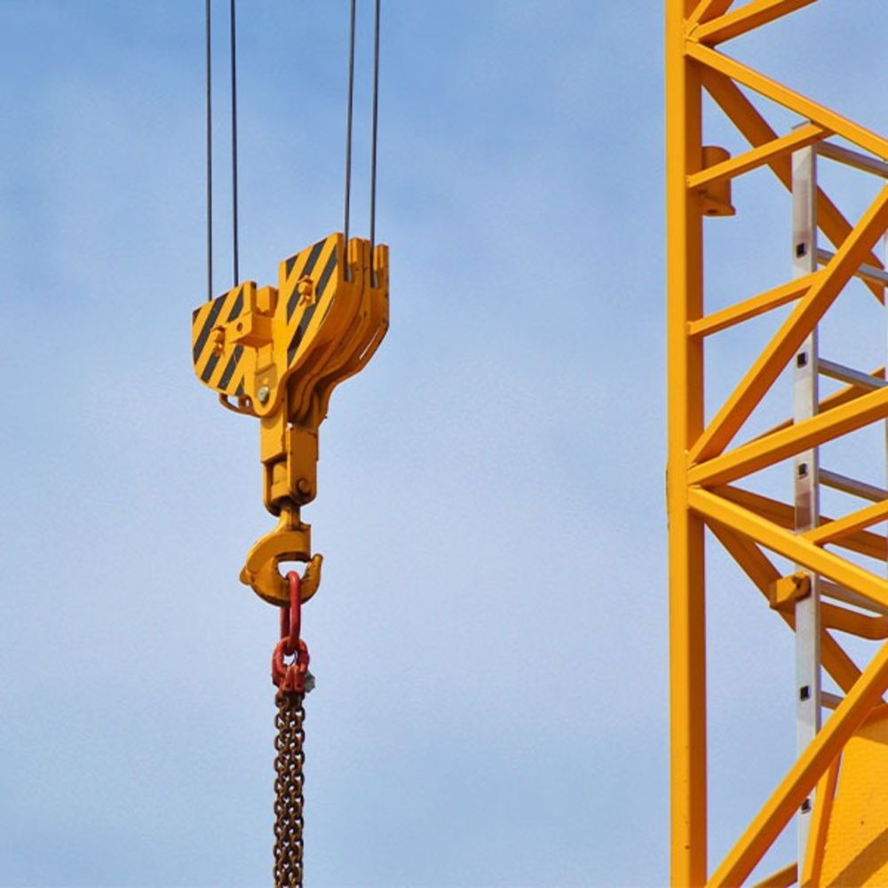 Specialist Lifting & Handling Equipment - Over 750 lots