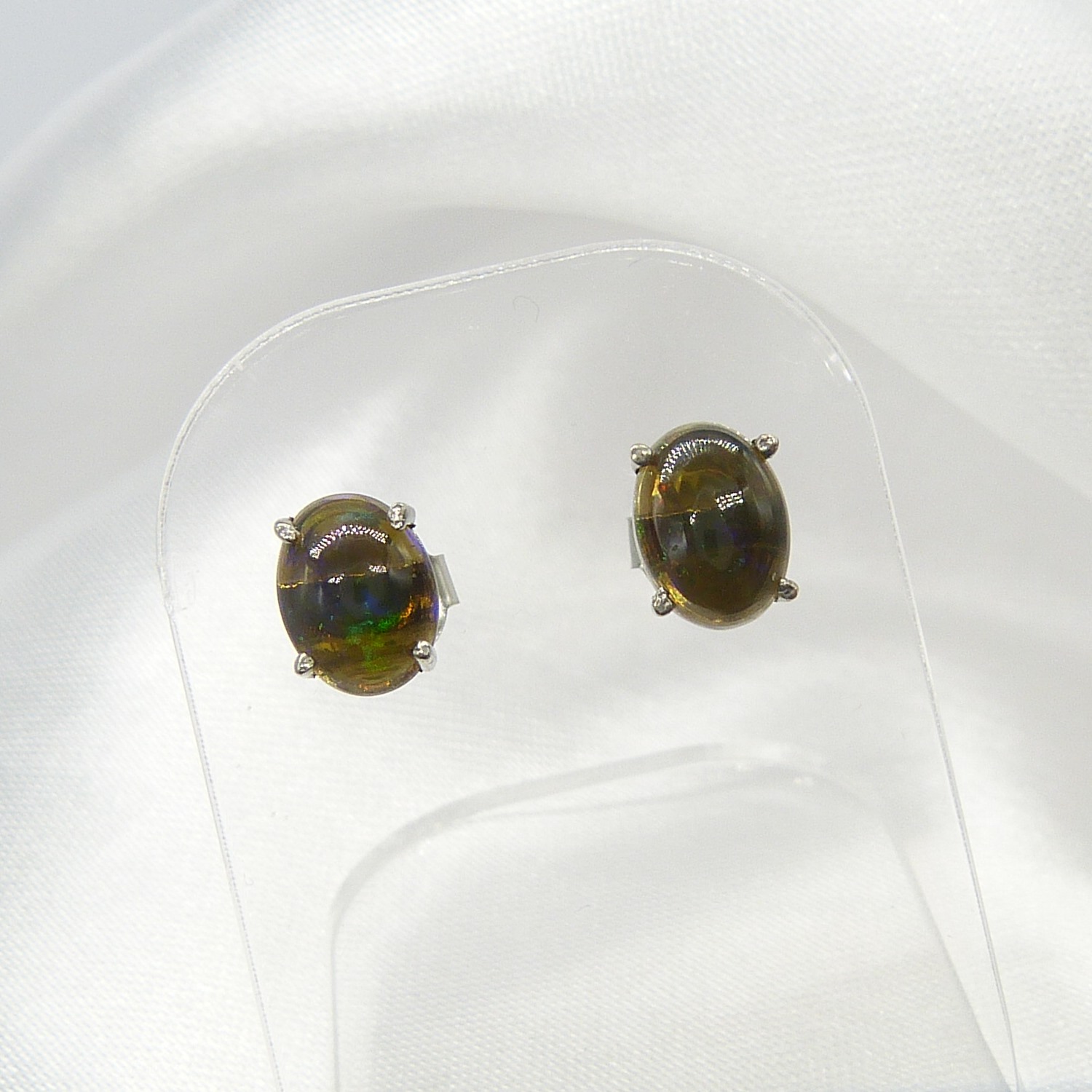 A pair of Ethiopian galaxy black Opal studs in Silver - Image 4 of 6