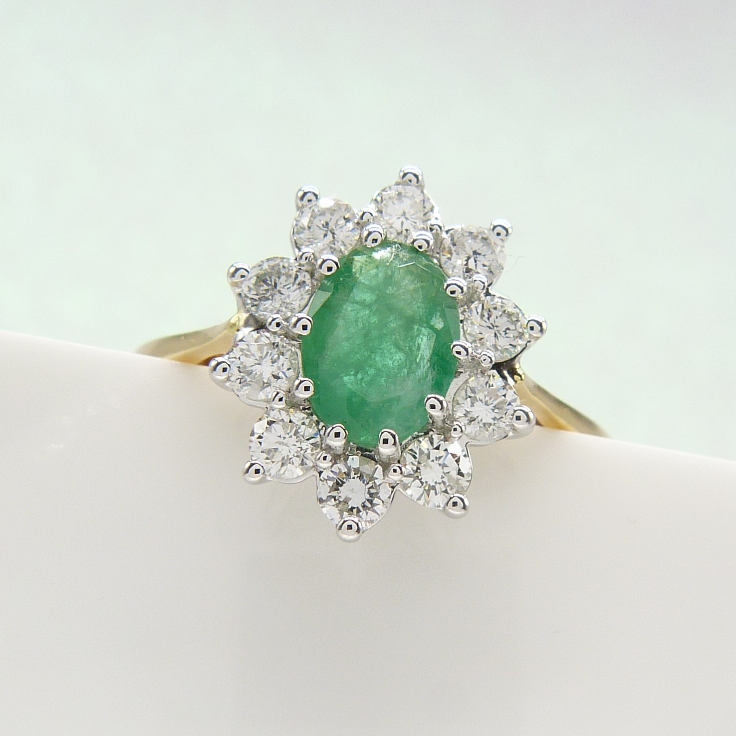 A certificated 18ct yellow Gold oval Emerald gemstone and round brilliant-cut Diamond ring - Image 2 of 10