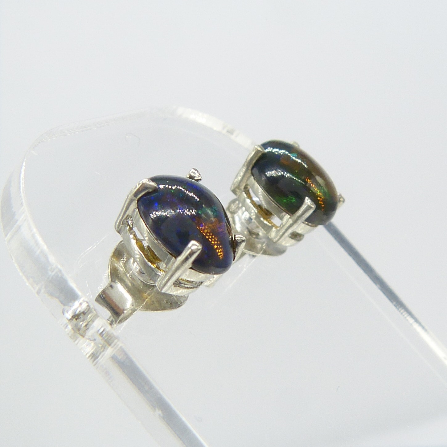 A pair of Ethiopian galaxy black Opal studs in Silver - Image 5 of 6