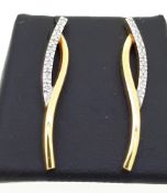 18ct (750) Yellow Gold Diamond Long Stud Earrings