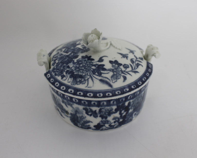 18th c. Royal Worcester Fence Pattern Butter Tub & Cover - Image 2 of 7