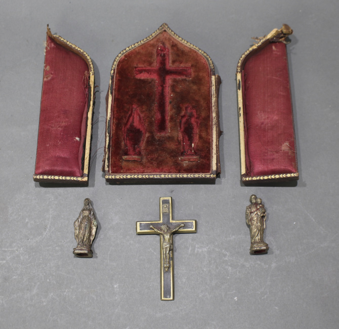 Antique Cased Crucifix Set - Image 4 of 12