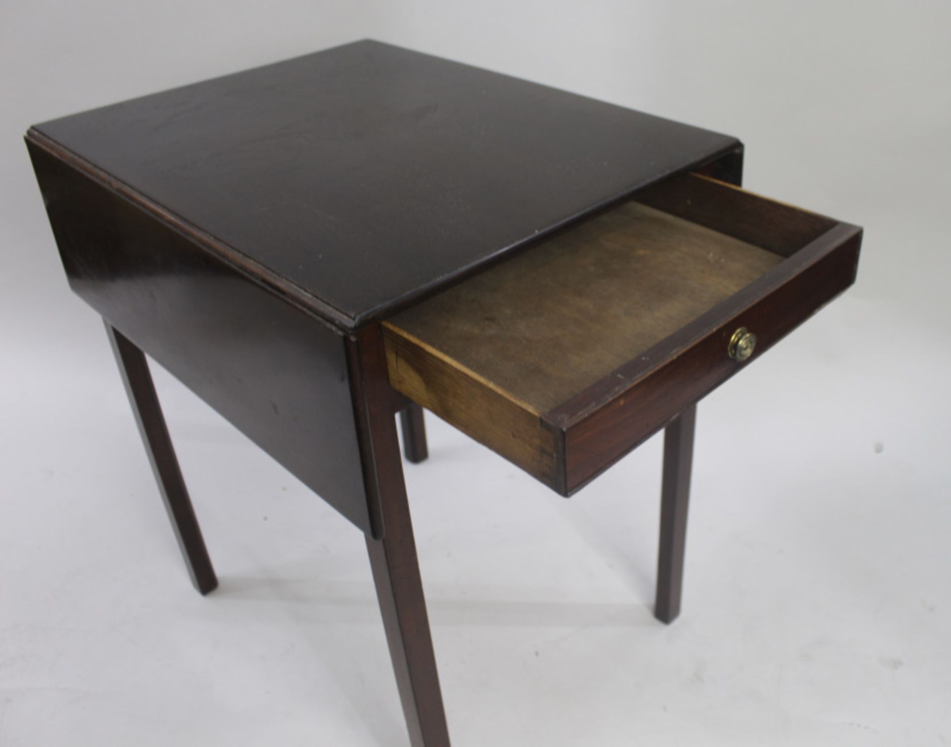 Mahogany Pembroke Table - Image 5 of 9