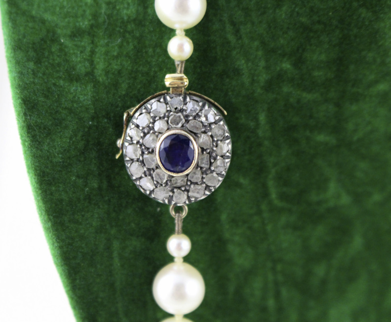 Akoya Pearl Necklace with 19th c. Sapphire Set Clasp - Image 4 of 12