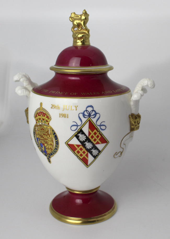 Royal Worcester Royal Marriage Vase - Image 2 of 6