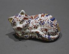 Chinese Imari Seated Cat Sculpture