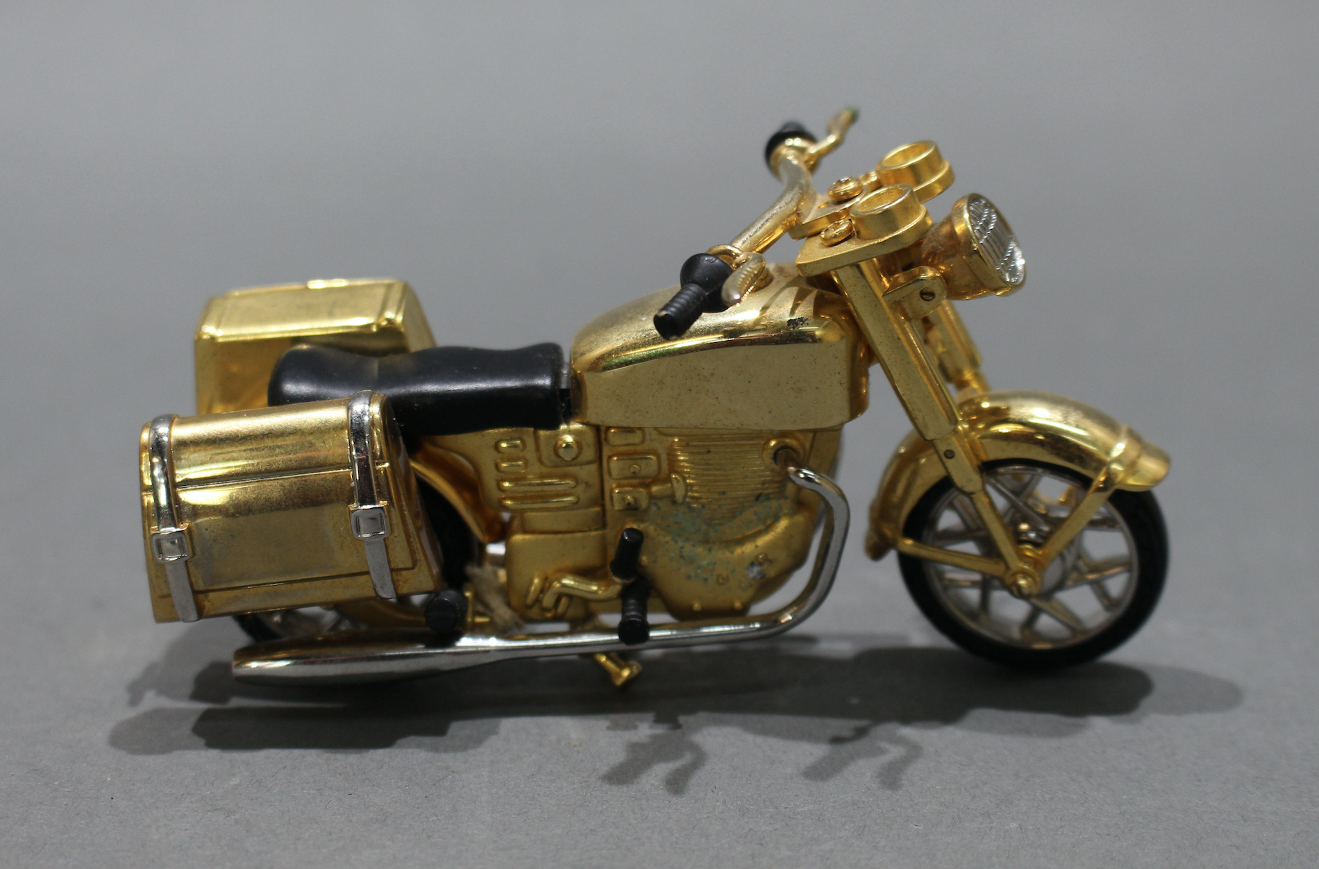 Woodford Gold Plated Motorbike Clock - Image 3 of 4