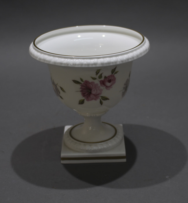 Royal Worcester Marissa Vase - Image 3 of 4