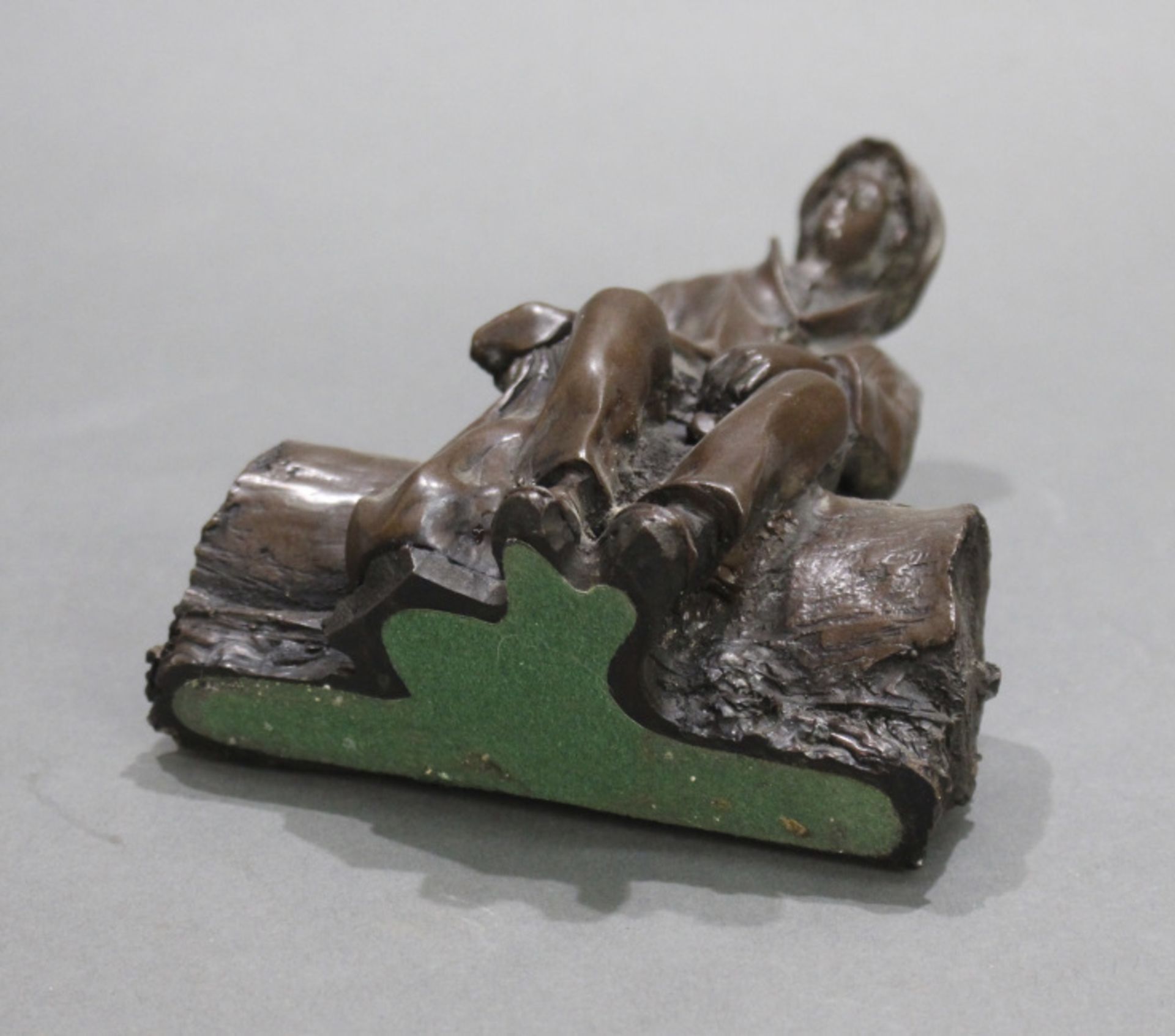 Bronze Effect Sculpture - Image 3 of 3