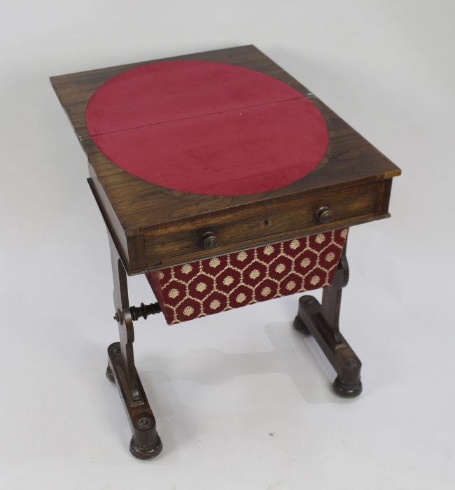 William IV Rosewood Card & Works Table - Image 7 of 10