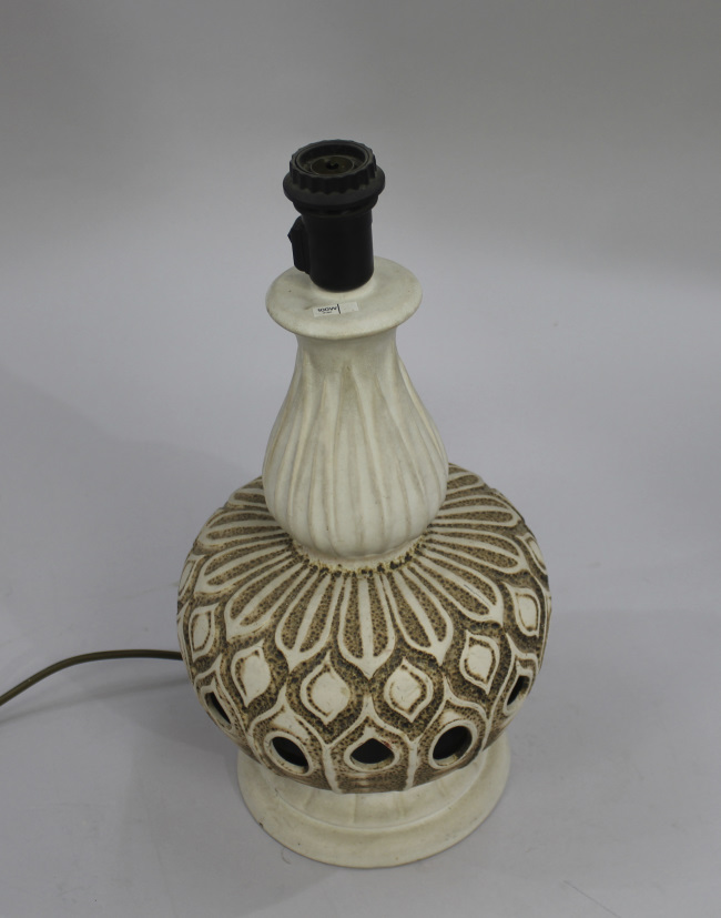 Retro Ceramic Table Lamp c.1970 - Image 2 of 3