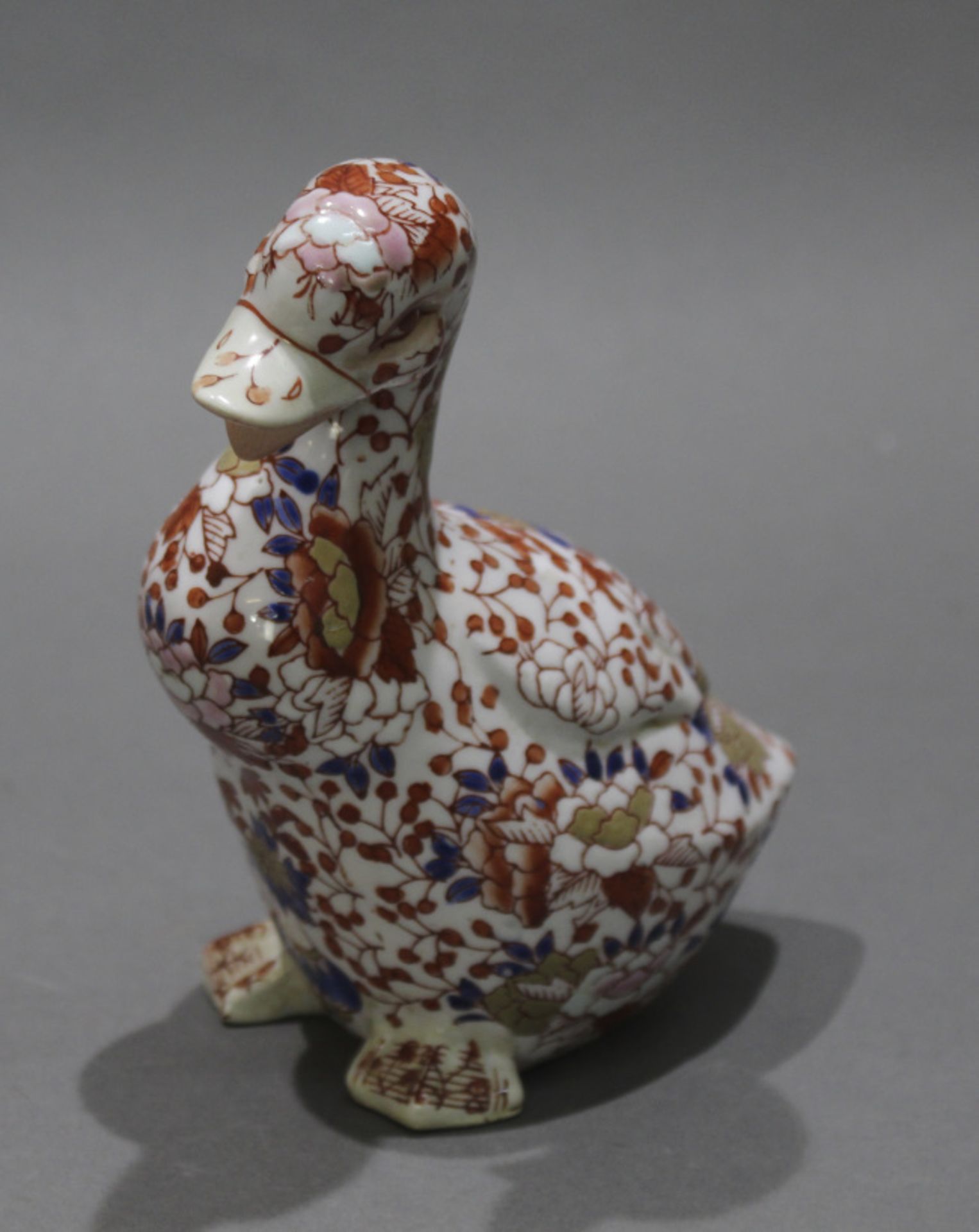 Chinese Imari Quacking Suck Porcelain Sculpture